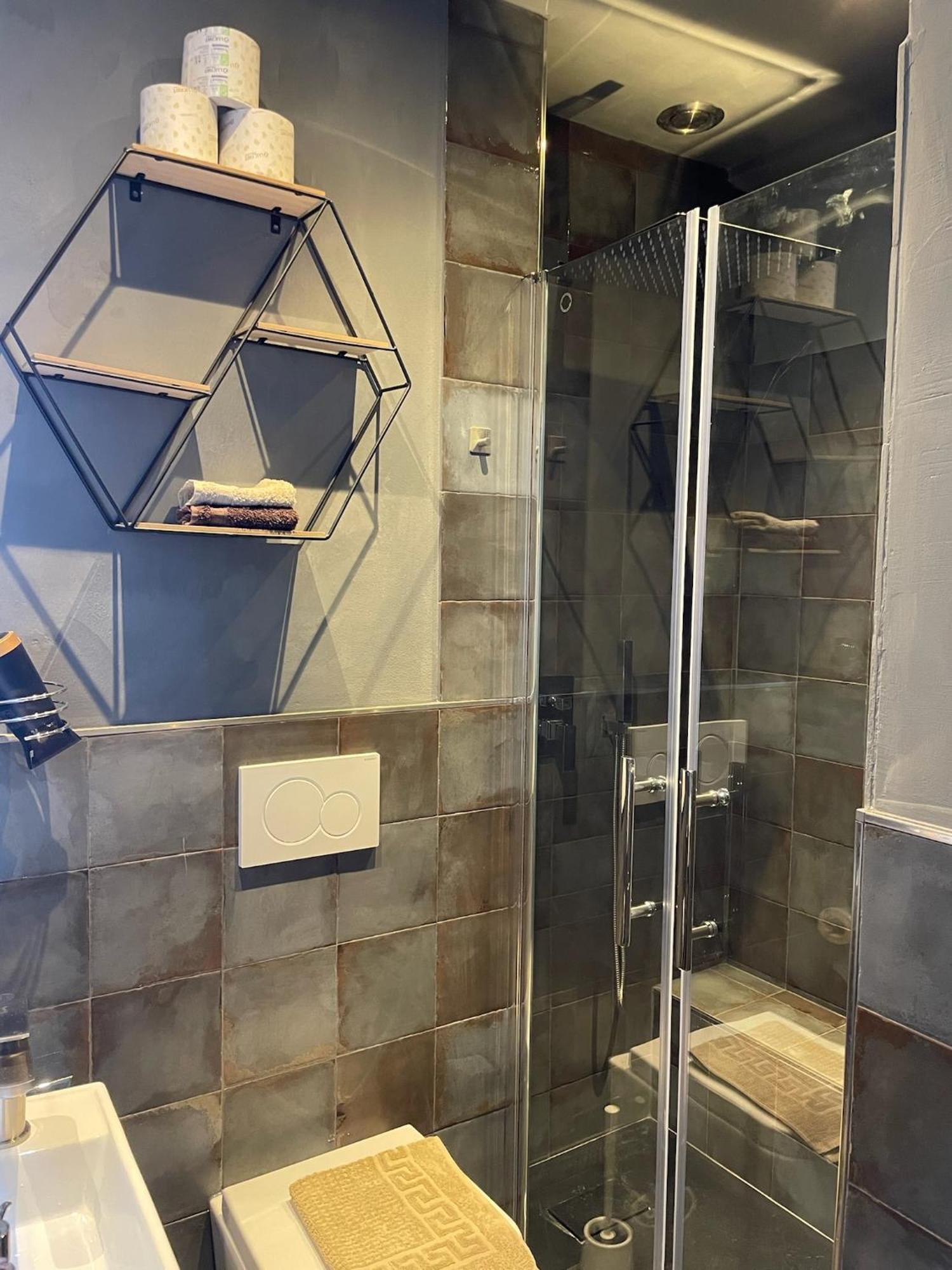 Verdmont Hostal Acqui Terme Exterior foto